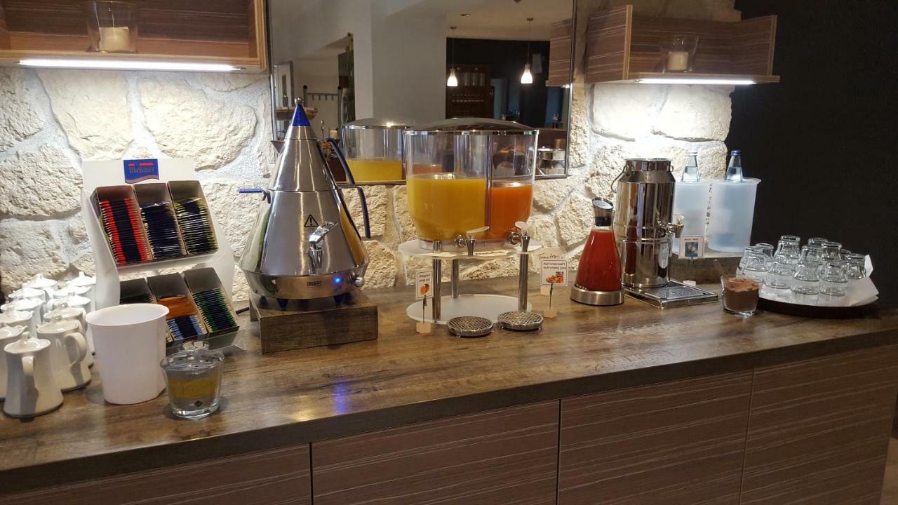 埃姆昂特斯酒店 Bantikow 外观 照片